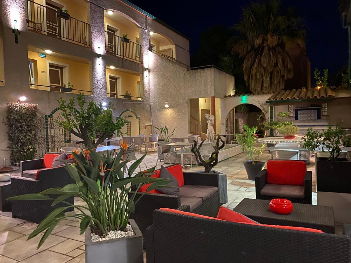 Logis Hotel Les II Mas - Perpignan Sud Cabestany Dış mekan fotoğraf