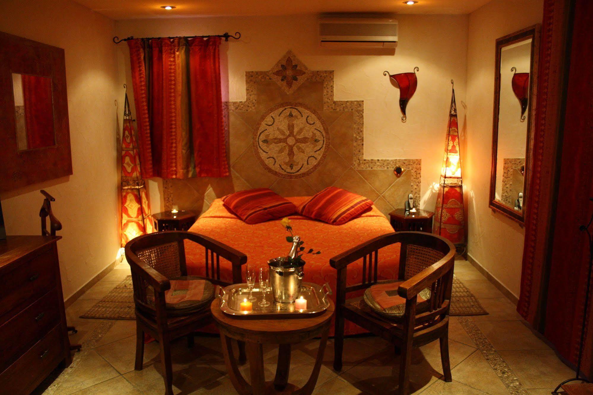 Logis Hotel Les II Mas - Perpignan Sud Cabestany Dış mekan fotoğraf